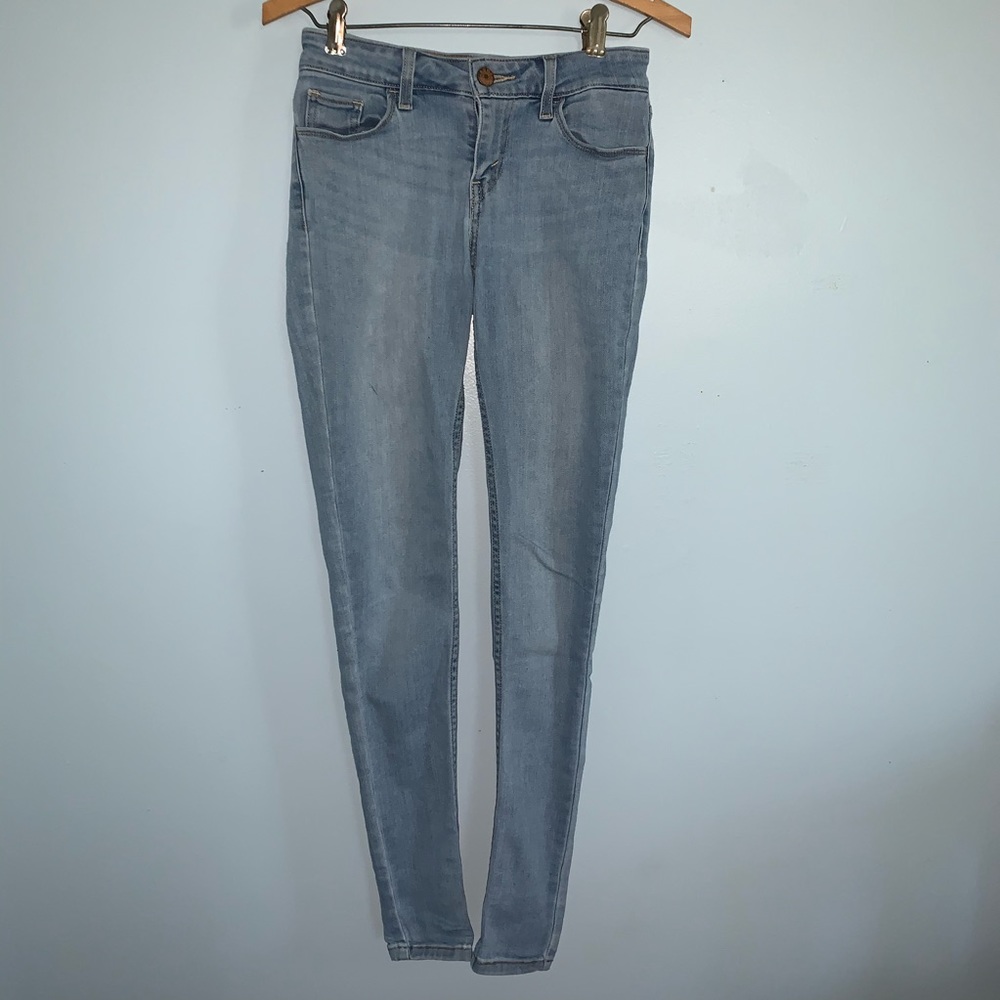 Levi skinny jeans